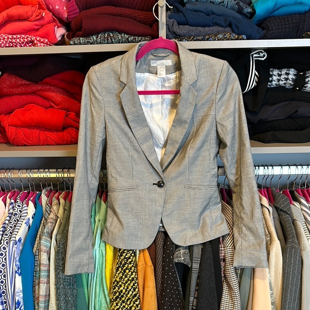 H&M gray/black plaid one button closure blazer size 4